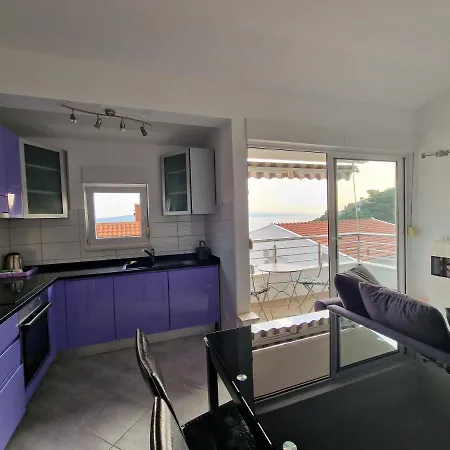 Nina Apartament *