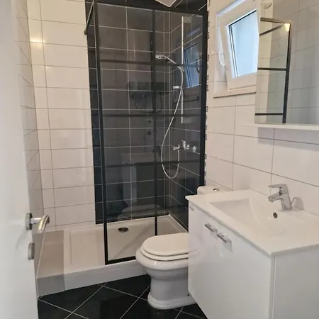 Apartament Nina *